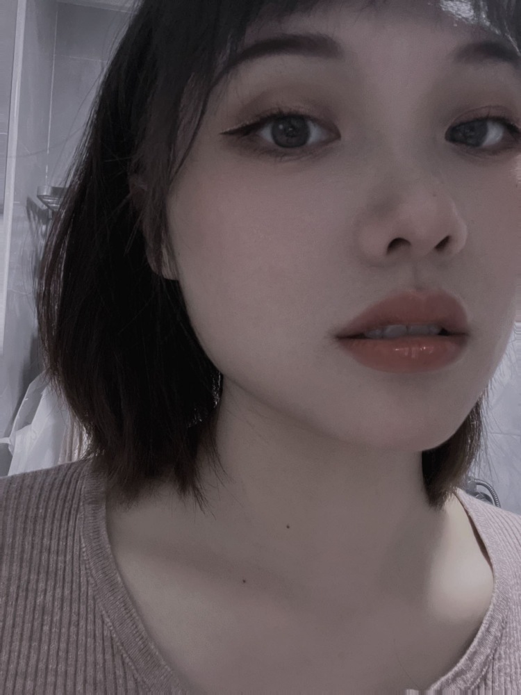 Katty0818~-浙江省·杭州市·上城区-抖音,微博,某红薯-164净身高108斤,身材均匀,梨形身材偏沙漏身材,比例比较好!风格多样,日系甜美,甜辣,淑女气质,性感,拽酷,工作制服都可~
擅长搭配,擅长拍照拍视频,会修图也会剪辑
接单包括服饰搭配,服装搭配,美