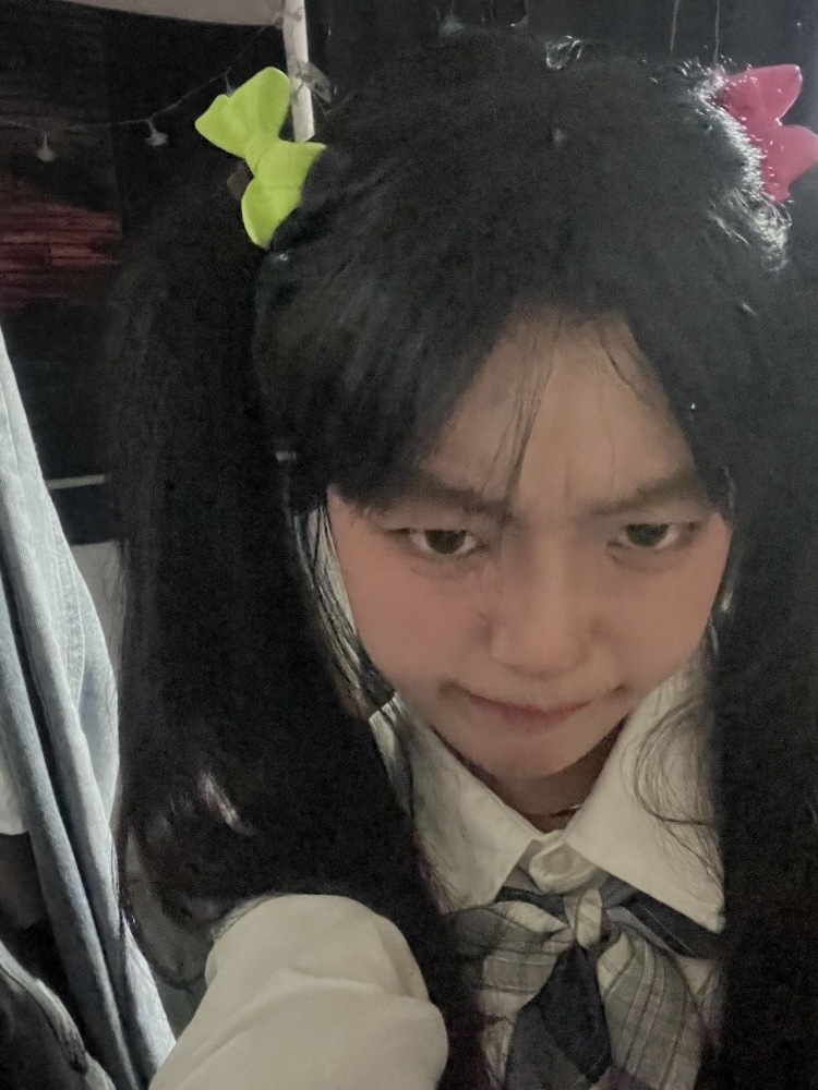 🤍zYIF-陕西省·西安市·长安区--买家秀 性格开朗 本人拍照很有氛围感 可接pxx 和Tb 买家秀 也可寄拍 快来看看我吧 本人三好学生 诚实守信