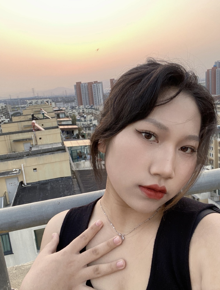 阿焕惹-浙江省·宁波市·江北区--买家秀，寄拍，素人模特，态度好，接受重拍，出图效率高，各种风格都愿意尝试