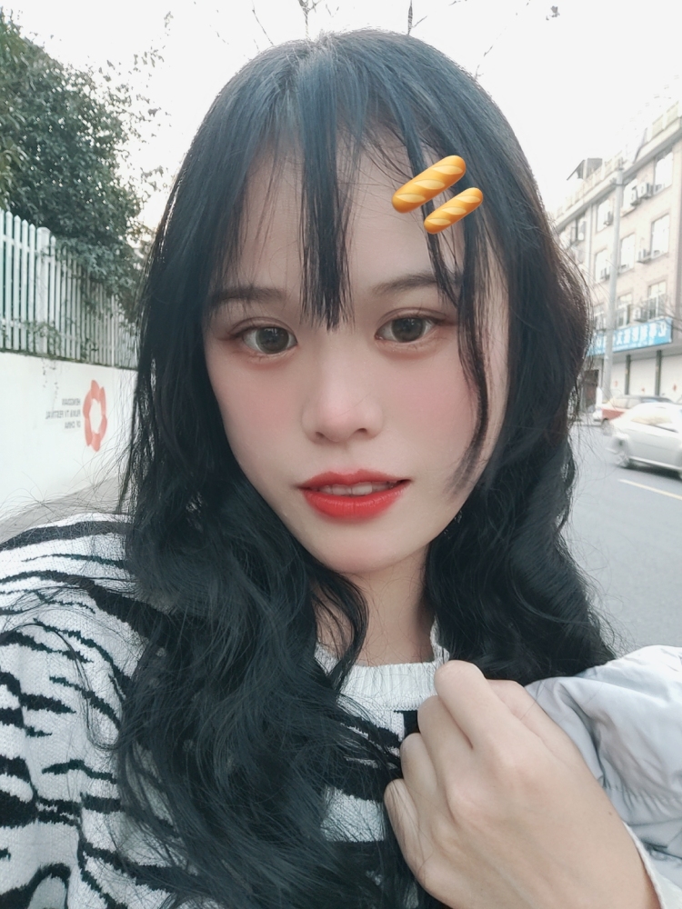 迟遇-浙江省·金华市·东阳市-抖音某红薯-接单业务买家秀,美食探店,开箱测评,软文
身高165体重105抖音1300+粉丝
某红薯5000+粉丝(只接食品类)
专业摄像机,从事平面设计师会修图会剪视频会拍摄