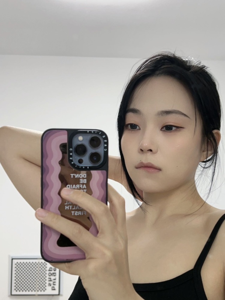 Tomato-北京市·北京市·东城区--身高160 体重53。有服装经验,给国内某大女装品牌拍过照片