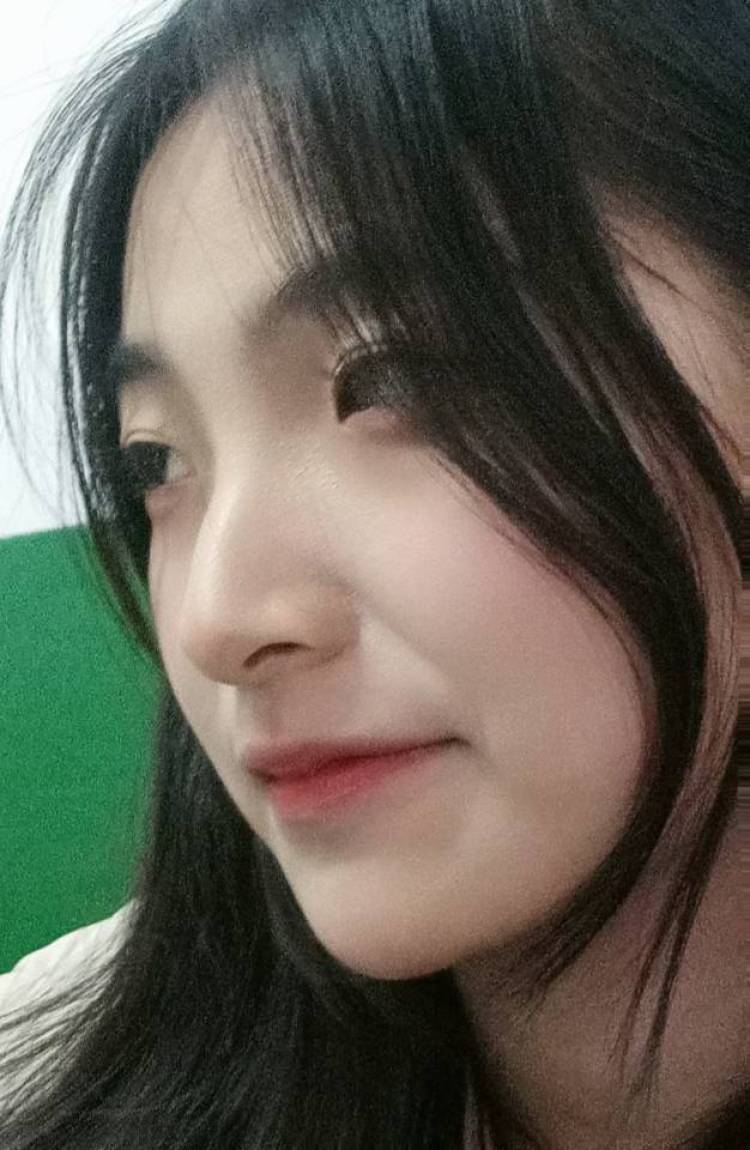 复安-山东省·枣庄市·市中区--比较擅长拍摄,修图技术也可以,性格很好,想做网拍模特,腰细腿长,比较上镜,拍摄能力OK,可以寄拍或者送拍,期待和您的合作💖
