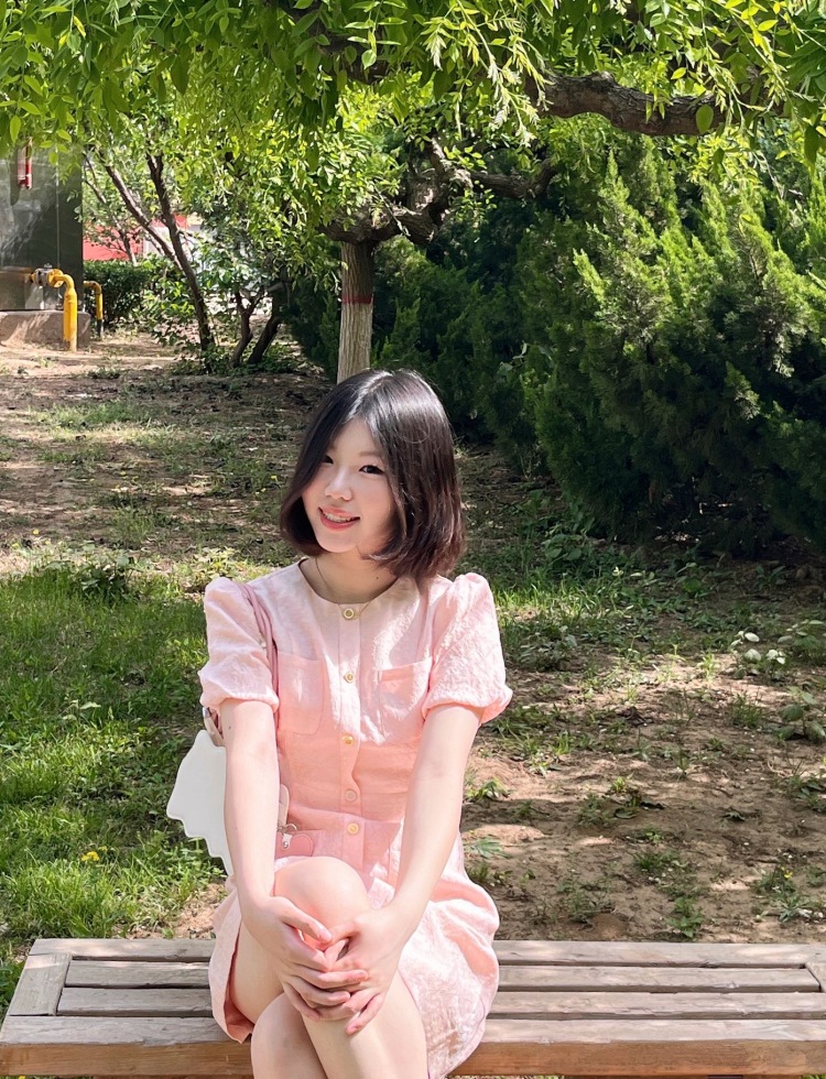 Takuya-河北省·廊坊市·安次区--接寄拍买家秀!所有衣服都可以 30以上都可以接受!各位美女帅哥商家快来dd我!有模卡 拍买家秀经验