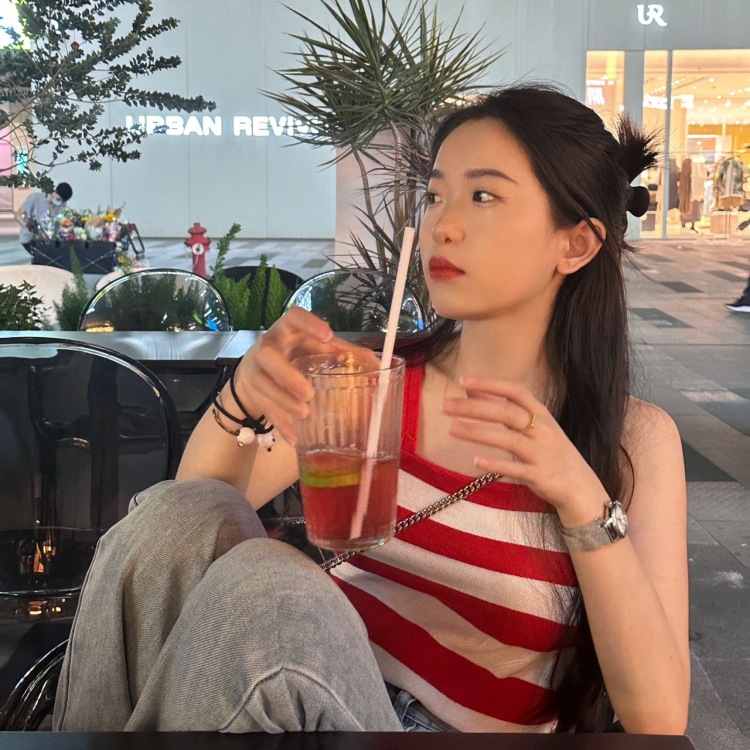 范小胖summer🌸-四川省·成都市·锦江区-某红薯-拍照很好,什么类型都能拍,有丰富的拍摄经验,可拍详情页,能吃苦,性格好 配合度高 不拖稿!承接长期拍照📷希望能跟老板们多多合作!
