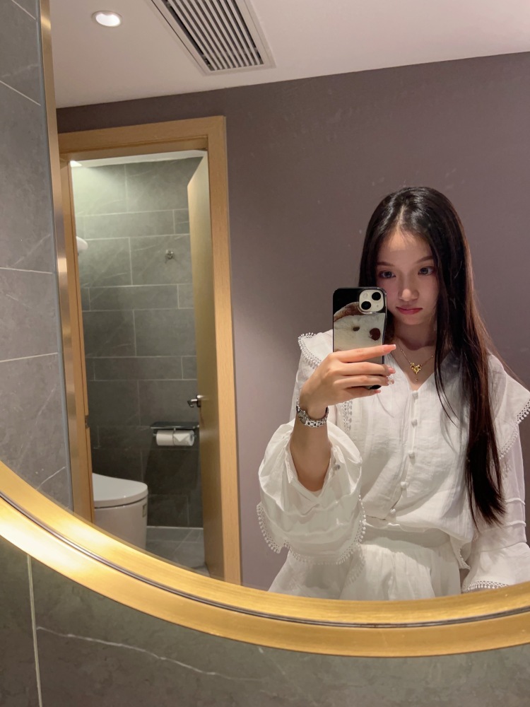 NIYSF-湖北省·武汉市·洪山区--接买家秀、寄拍、赠拍!!!
审美在线会修图
162/48kg