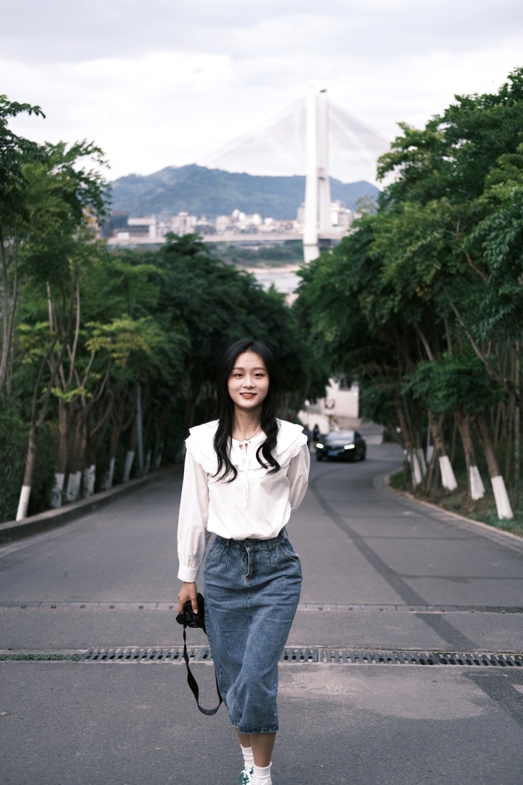 小小恐龙-四川省·宜宾市·翠屏区-抖音-在校大三学生 空闲时间较多 出图效率高
平时爱好摄影 自备相机📷
会拍好看的照片和写真 照片都是今年的新照
希望能找到商家可以长期合作😍
刚到这个平台 请多指教 主打真诚待人!