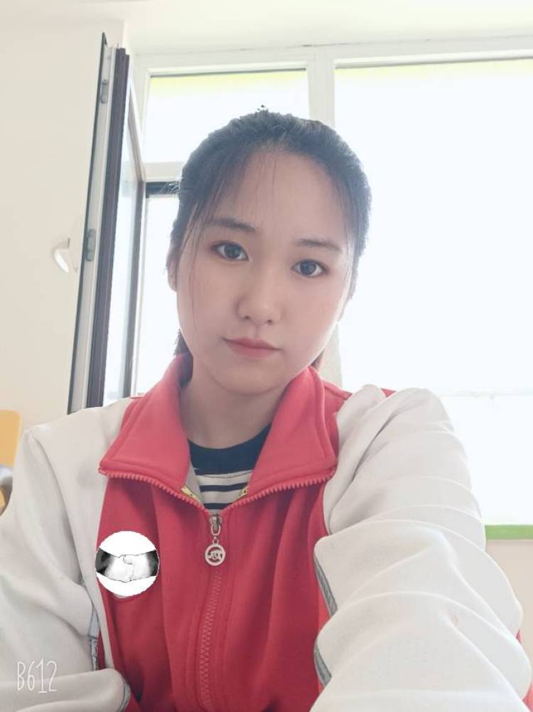 温水-辽宁省·沈阳市·皇姑区--身高156cm,体重47kg,身材比例较好
可接手机壳,袜子,耳钉项链等首饰;也可接JK,洛丽塔等可爱服装(不接暴露服装)