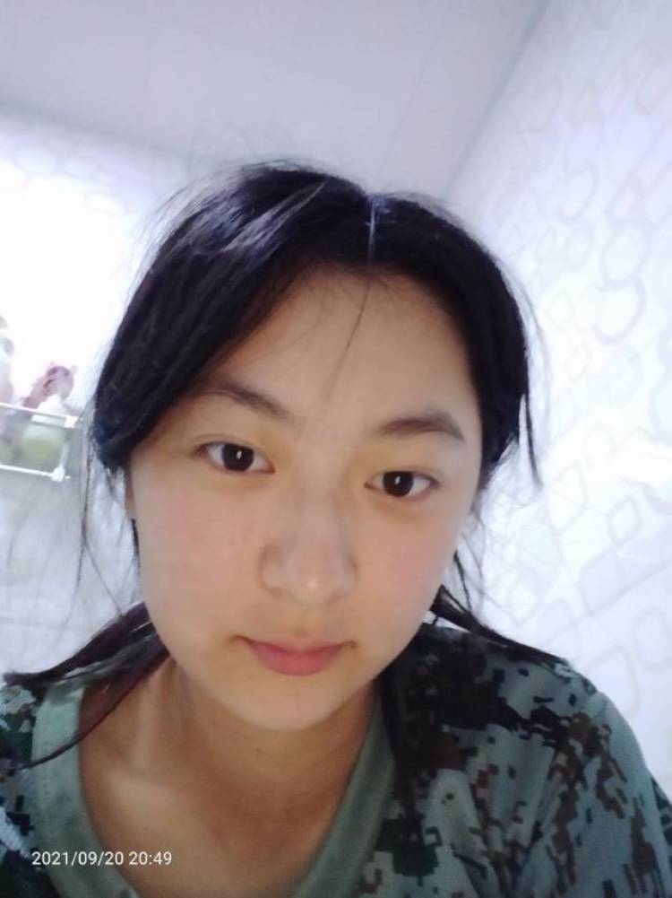 英黛-河南省·漯河市·临颍县-知乎-身高168厘米
体重55千克
身材匀称会P图
胸围81
学生
价格可谈,希望可以接单