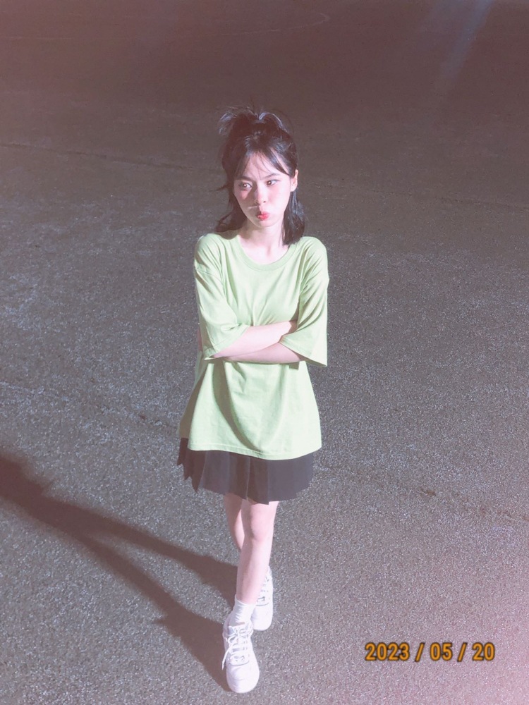 卢文娟-广东省·东莞市·凤岗镇-快手-我身高155、体重85斤,我是一个乐于助人、乐观向上、为人真诚、诚实守信。寄拍模特