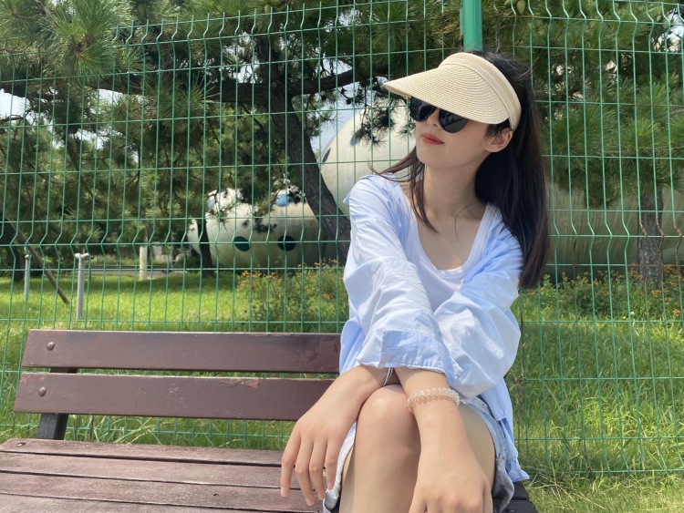 椿-山东省·临沂市·兰山区--170/48kg可接寄拍好物种草 衣服寄拍 或者首饰展示都可以