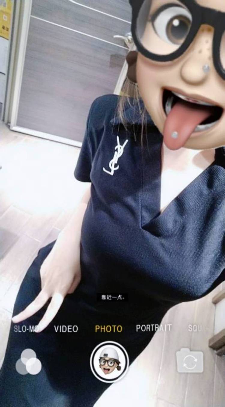 平平-黑龙江省·哈尔滨市·双城区--特长爱拍照,才艺喜欢唱歌画画跳舞,平时喜欢出去玩打羽毛球,想当寄拍挣点money,不要骗人的,希望可以找我