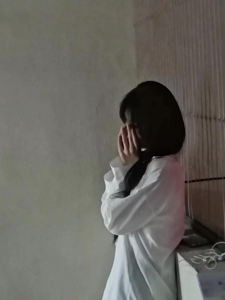 晴天娃娃-江西省·南昌市·青山湖区-抖音、b站、快手-特长：舞蹈
专业舞蹈学生
身高170
体重104
接买家秀、种草带货、开箱测评、免费试用、寄拍