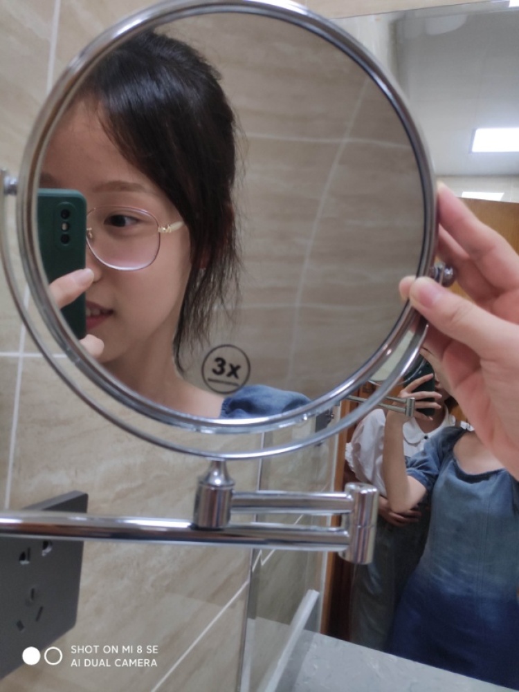 万欣苒-湖北省·荆州市·洪湖市-抖音,快手-我擅长拍照,唱歌和舞蹈,会配音
身高165,体重91
寄拍服装,开箱测评都可以