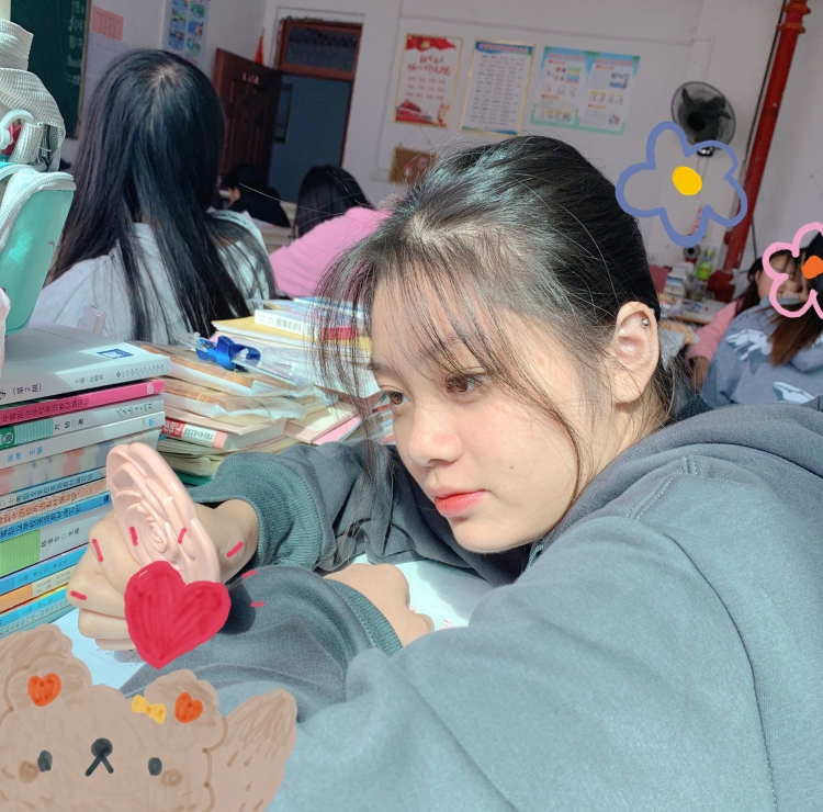 虞晏-湖南省·永州市·零陵区-抖音 某红薯 微博-我的职业是一名学生,身高163,体重90。喜欢拍照、跳舞、追各大网络平台的剧也是一位喜欢打游戏的小菜菜。我能接单服务范围为是:买家秀、开箱测评、游戏、免费试用、平面模特兼职、品牌代言。以上就是我的自我