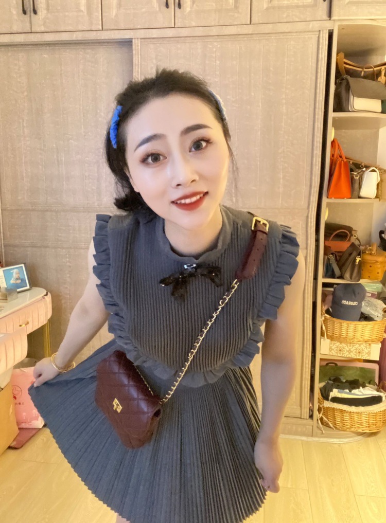 小小样儿呀-四川省·成都市·简阳市-抖音-身高163 cm体重50kg
爱拍照 喜欢穿搭 爱化妆
接寄拍~