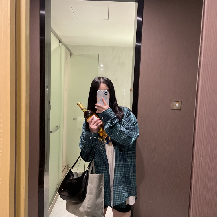 小瘦子文-湖南省·长沙市·岳麓区--素人小白,价格可商谈,任劳任怨,不辜负每一位朋友的信任,会拍照剪辑,汉语言文学专业,擅长文案编辑