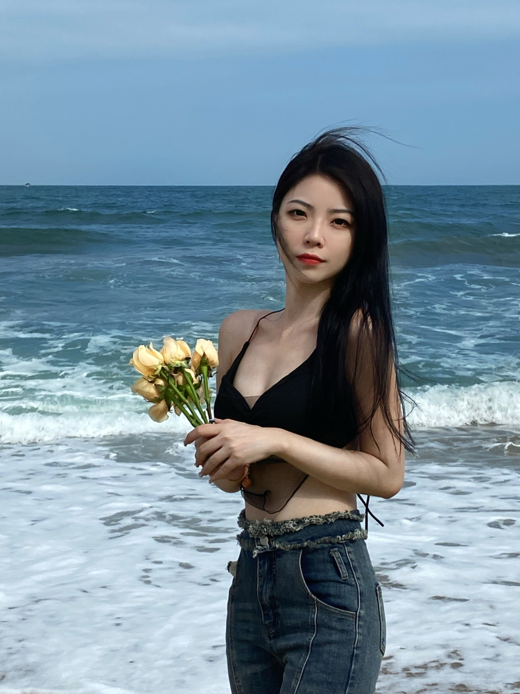 田德莉娜-广东省·广州市·白云区-抖音某红薯微博-接买家秀服装饰品种草类,拆箱视频,接受原相机。会拍照会修图会剪辑。