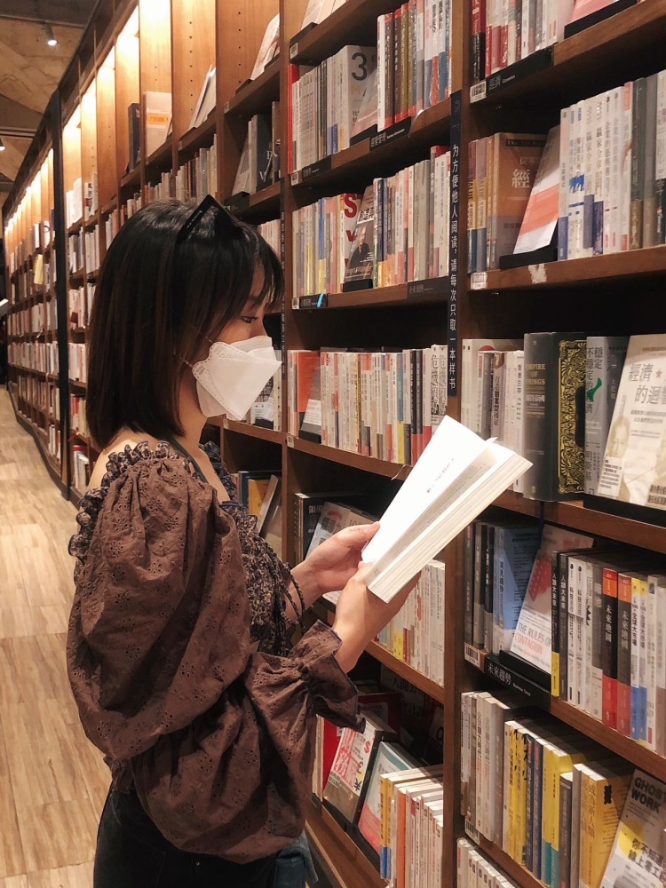 虫虫-四川省·成都市·青羊区--在线接单,买家秀,寄拍(服饰,化妆品之类的)身高158体重90斤