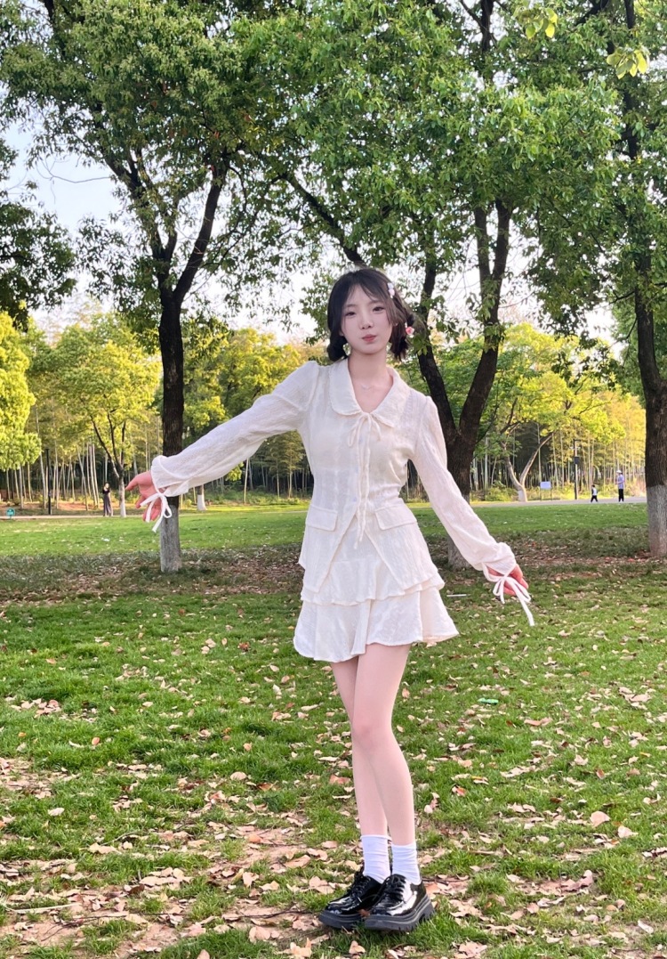 肥羊不肥-浙江省·金华市·义乌市-抖音 快手 某红薯-年龄18 身高164 体重90 鞋码36 有拍衣服 饰品经验 喜欢拍照 也会p图 出图快 态度好