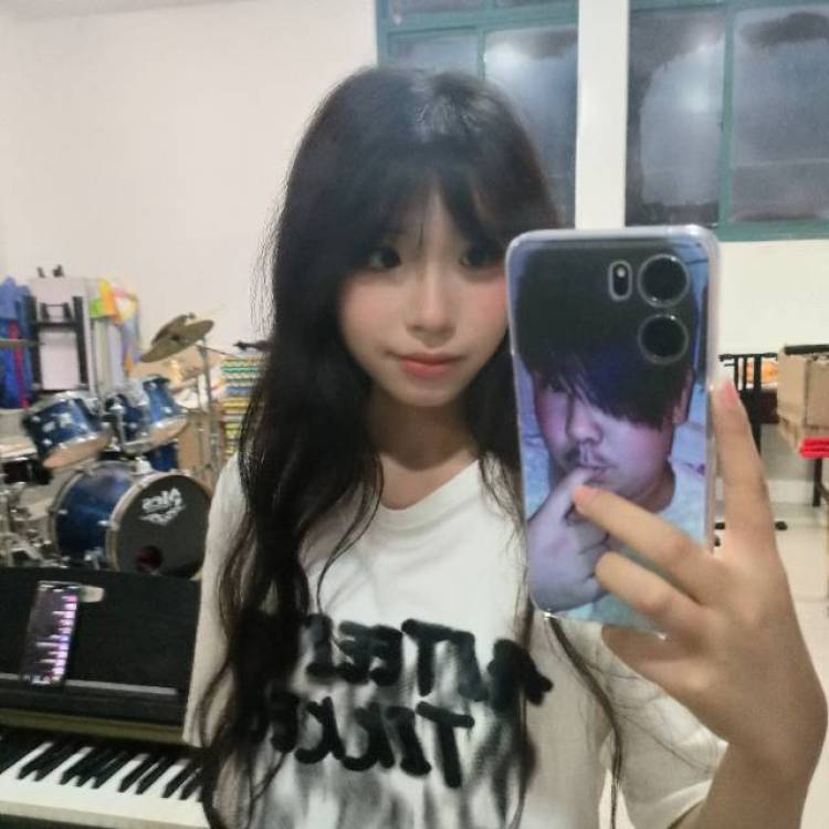 单手开拖拉机-湖南省·衡阳市·蒸湘区-抖音-19岁女大 身高159 体重84 平时穿s m码的衣服 会p图 暑假在家无聊找点事干