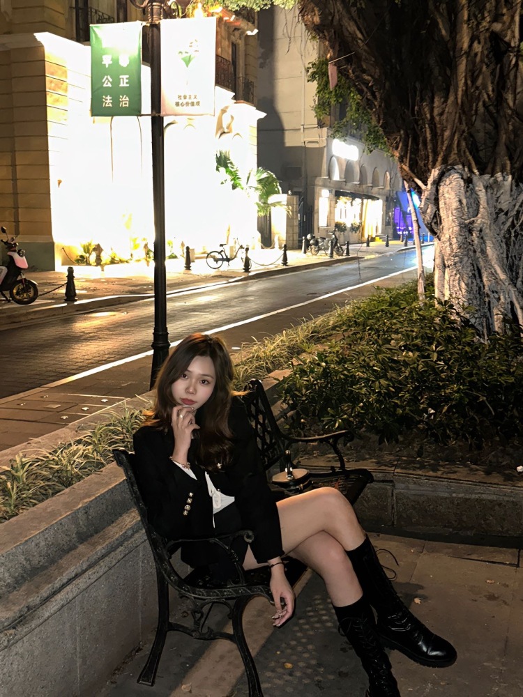 Kasiy-广东省·肇庆市·端州区-抖音-腿特长～爱好旅游拍照探店打卡 接单范围：女装拍照（内衣除外） 探店打卡 直播带货短视频带货 免费试用和开箱测评 推广也接