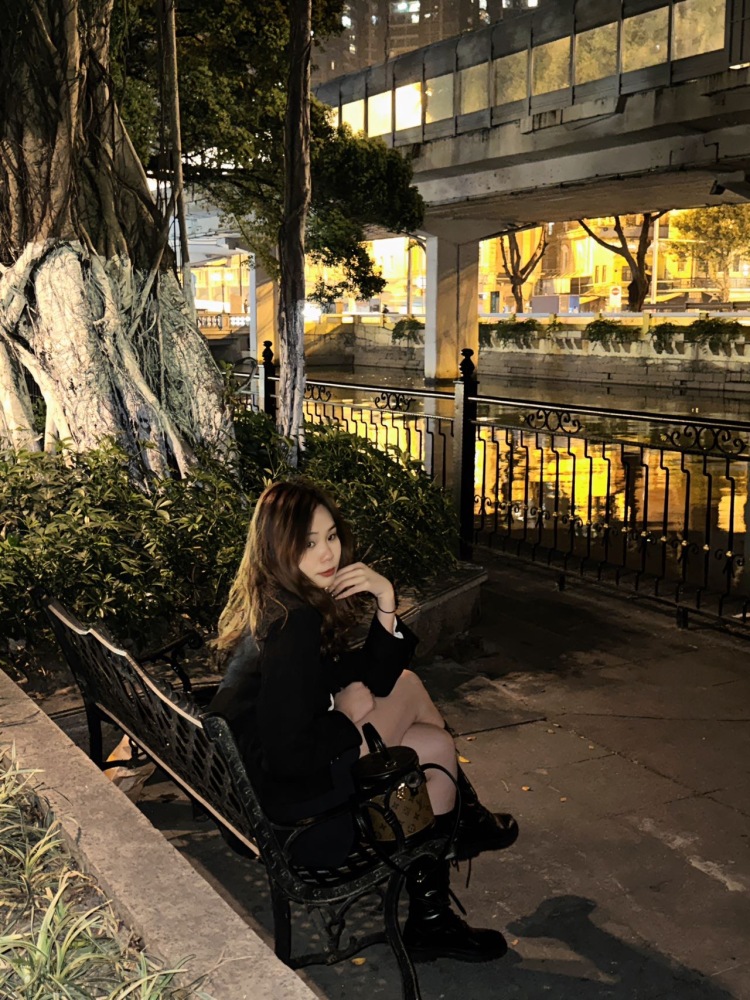 Kasiy-广东省·肇庆市·端州区-抖音-腿特长～爱好旅游拍照探店打卡 接单范围：女装拍照（内衣除外） 探店打卡 直播带货短视频带货 免费试用和开箱测评 推广也接