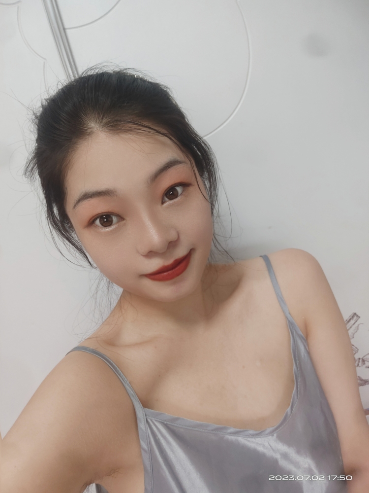 cc-湖北省·恩施土家族苗族自治州·恩施市--会拍照,修图剪辑,拍视频,可尝试各种风格,诚信合作的老板联系