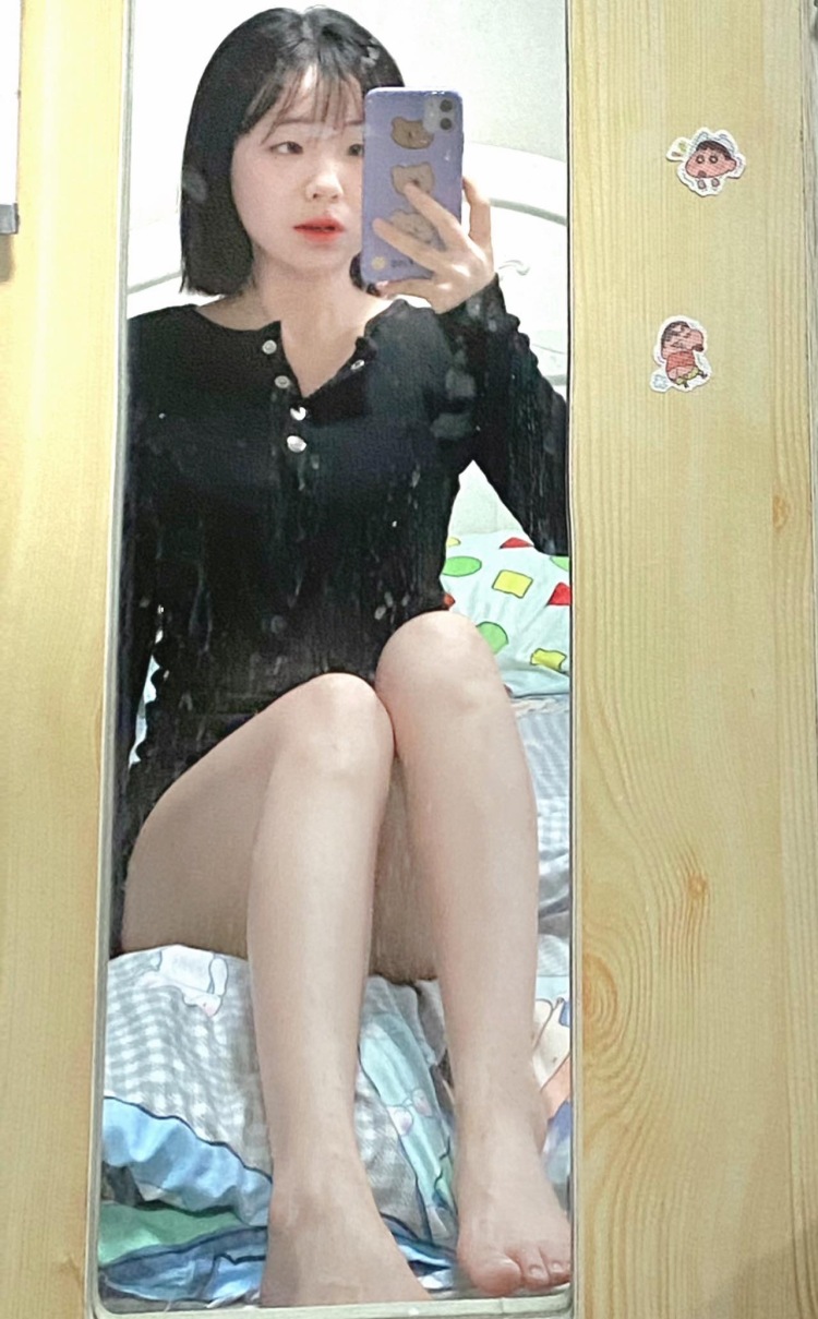 朵酱-浙江省·杭州市·上城区--可以买家秀,种草,寄拍,各种风格可驾驭,会嘎嘎p图,会拍照,152,76,平常最小码