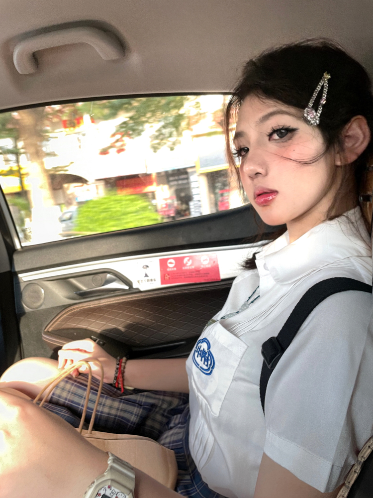 uuuup-广西壮族自治区·防城港市·港口区-抖音、-会舞蹈 化妆 时常接单陪拍和化妆 会修图 美术生 价格🉑️商量
自身身高170 体重119
接寄拍 网拍 拍送 骗子别来 收费别来!
抖音400➕快手500➕粉丝