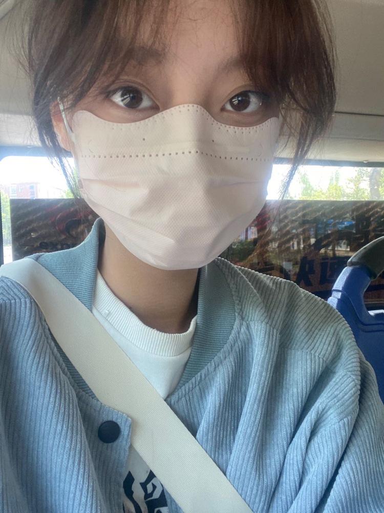海aj-山东省·青岛市·即墨区-抖音-适合任何风格 酷girl 甜妹 中性 都可  身高173cm 体重105g
会认真听取意见 不怕麻烦