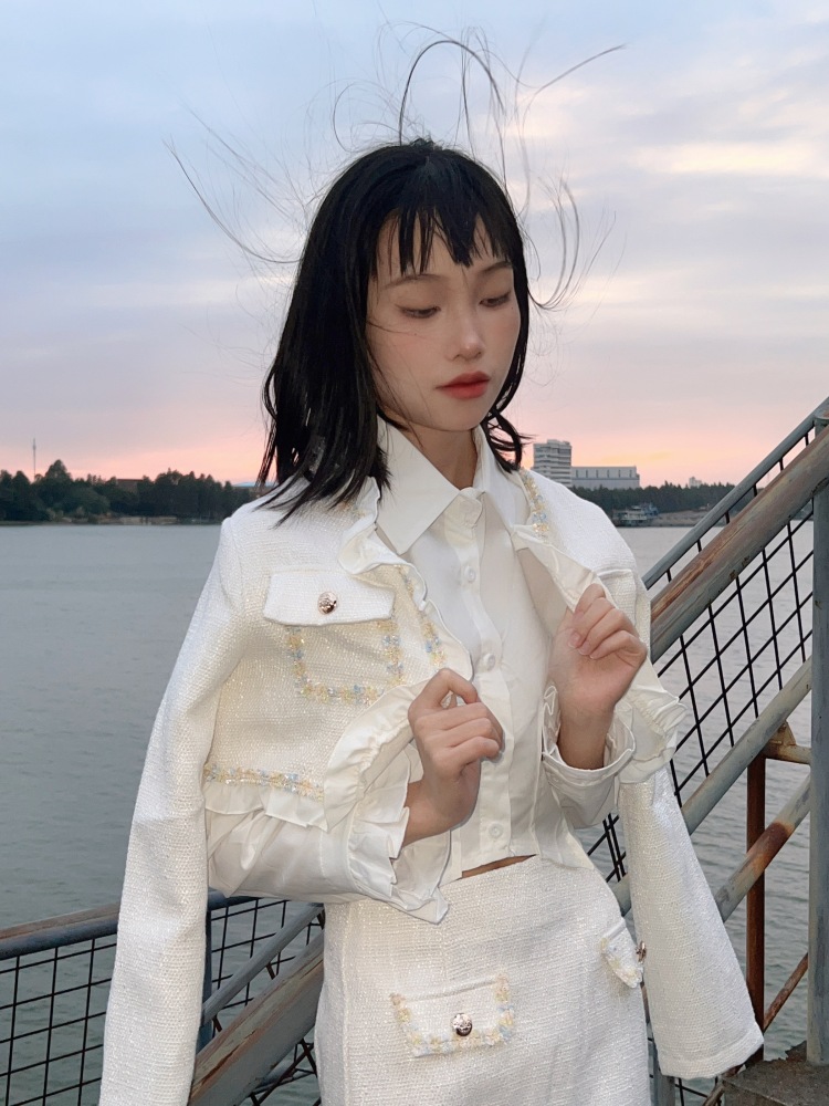 丽Li-广东省·广州市·番禺区-抖音-本人是一个喜欢拍照拍短视频的女孩子，可以拍衣服，袜子等，可以根据商家给的对标拍摄，拍的不好的可以重拍，脾气好，有耐心，也需要我自己可以做的更好.