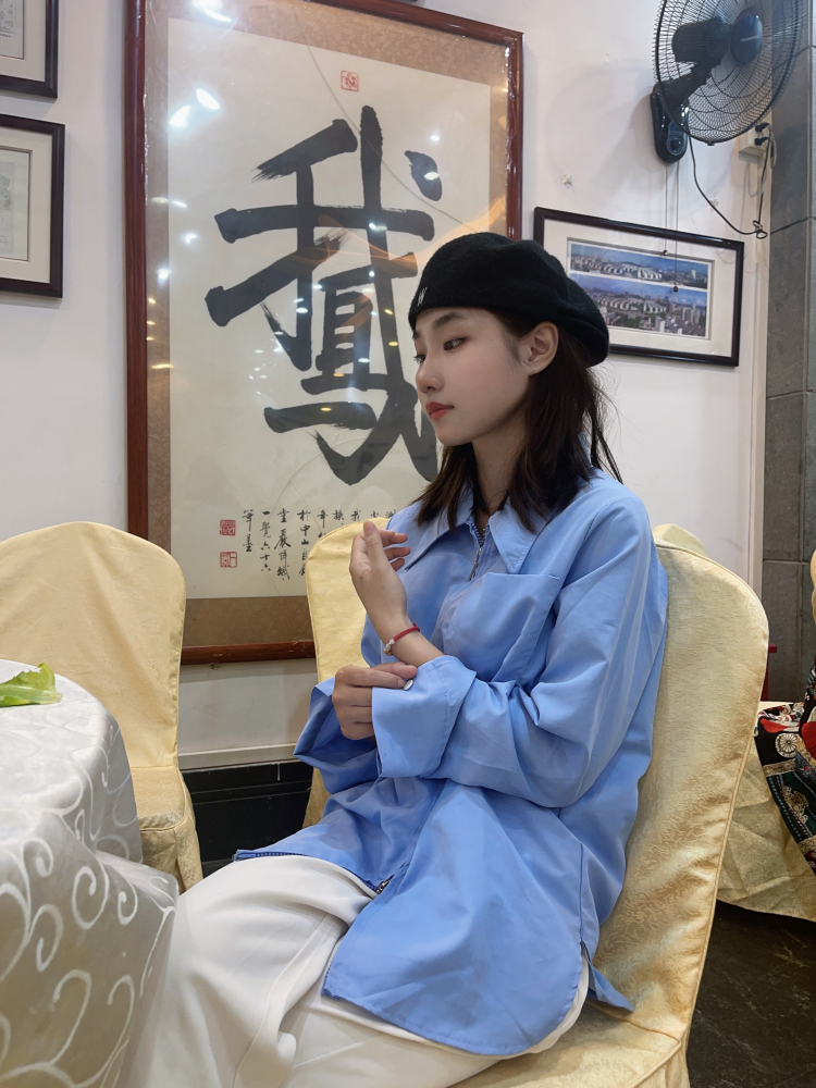 小王同学-广东省·中山市·南区街道--本人身高160 体重92斤喜欢拍照,目前现在是做电商平台,平时的穿搭偏中性风,可以接关于这方面的,其他类型也是可以去拍的,我会p图和剪辑视频