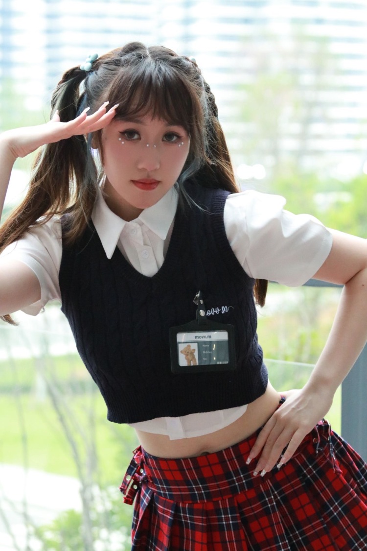 BeBe-四川省·成都市·锦江区--165cm100斤服装类接单首饰穿搭接单
xhs账号、mtdz多账号可做探店接单
可接开箱测评，种草单