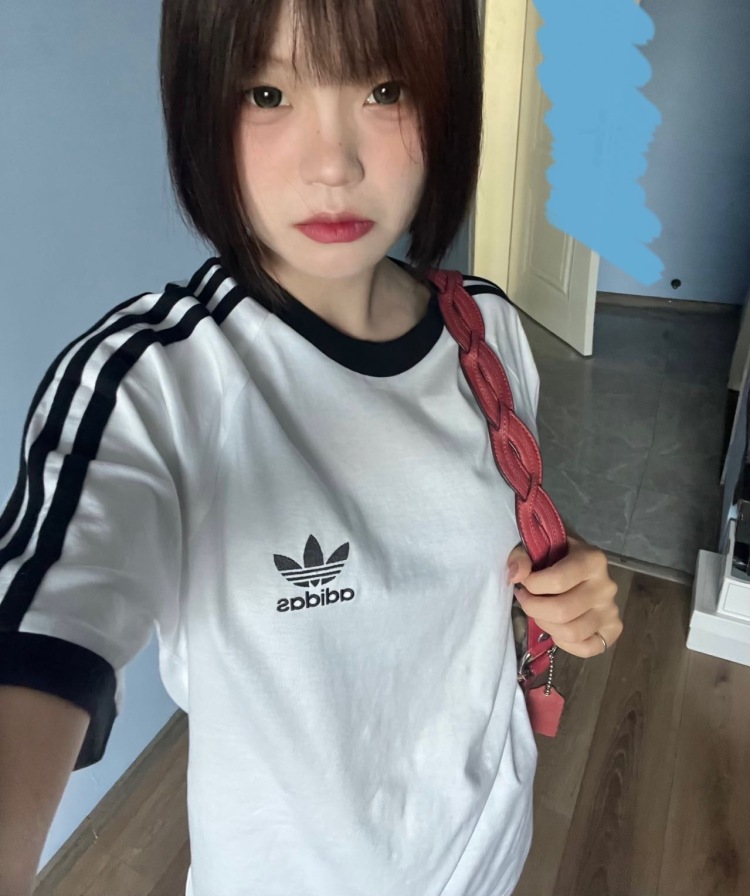 李美琦-江苏省·常州市·武进区--喜欢拍照,唱歌,目前是一名在读大学生,梦想是实现经济独立。
买家秀,种草带货,开箱测评,免费试用