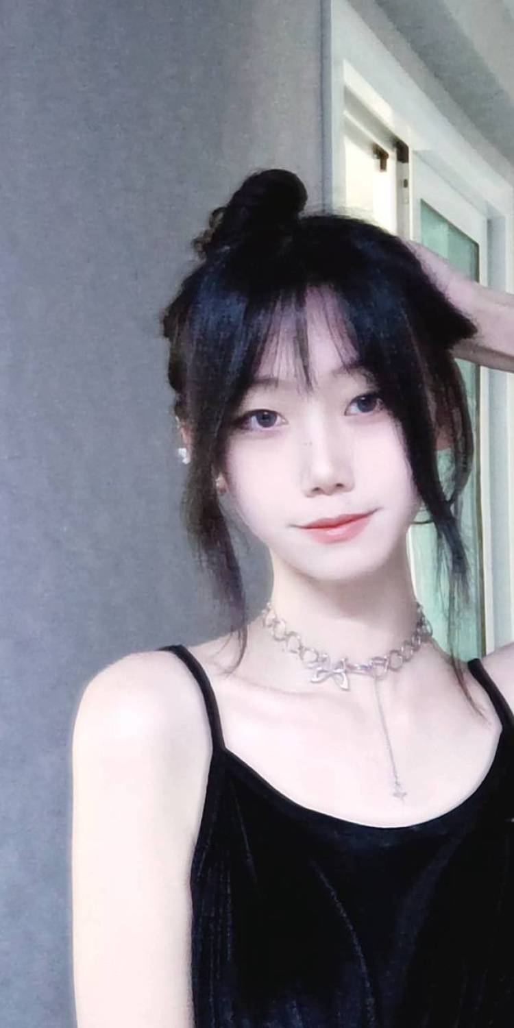 猴子🐵-新疆维吾尔自治区·乌鲁木齐市·新市区-快手-想接单,随时在线,联系我,诚信交易,家人们就是说烦这个凑字数