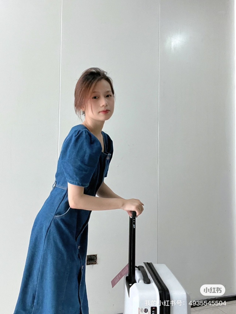 秋婷-广东省·揭阳市·普宁市--认真负责!效率高!可重拍 会自己写文案~摄影行业 承接买家秀 以及产品代拍 种草视频 开箱测评等等…
