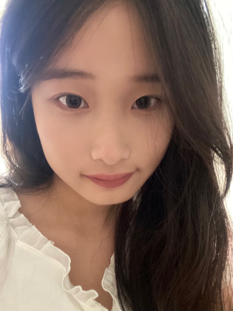 开开-湖南省·邵阳市·大祥区--本人可寄拍模特 衣服裤子裙子首饰都可以
身高168。体重108。
价格好商量 会拍照会化妆会p图