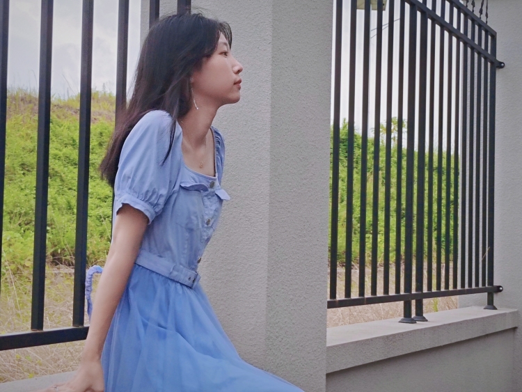 会拍照的蔷薇-湖南省·长沙市·望城区--我是一个身高170体重100斤,能驾驭各种风格类型的女孩,寄拍,平面模特是我努力的方向,能尽力满足寄拍的一切合理要求,因为做此方面起步不久,价格也就不贵,愿意也你们一起完成每一次任务,我会尽职尽责,全