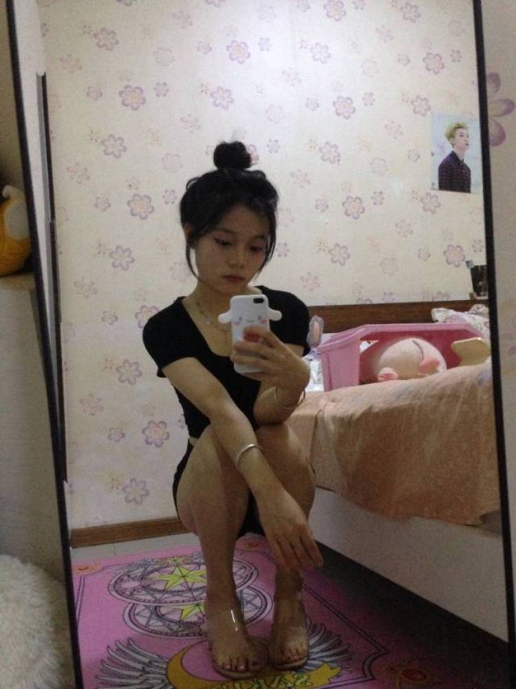 琪琪-山西省·晋中市·祁县-某红薯-我比较爱臭美平时喜欢拍照本人身高 155 体重 84 左右，什么风格都可以试试