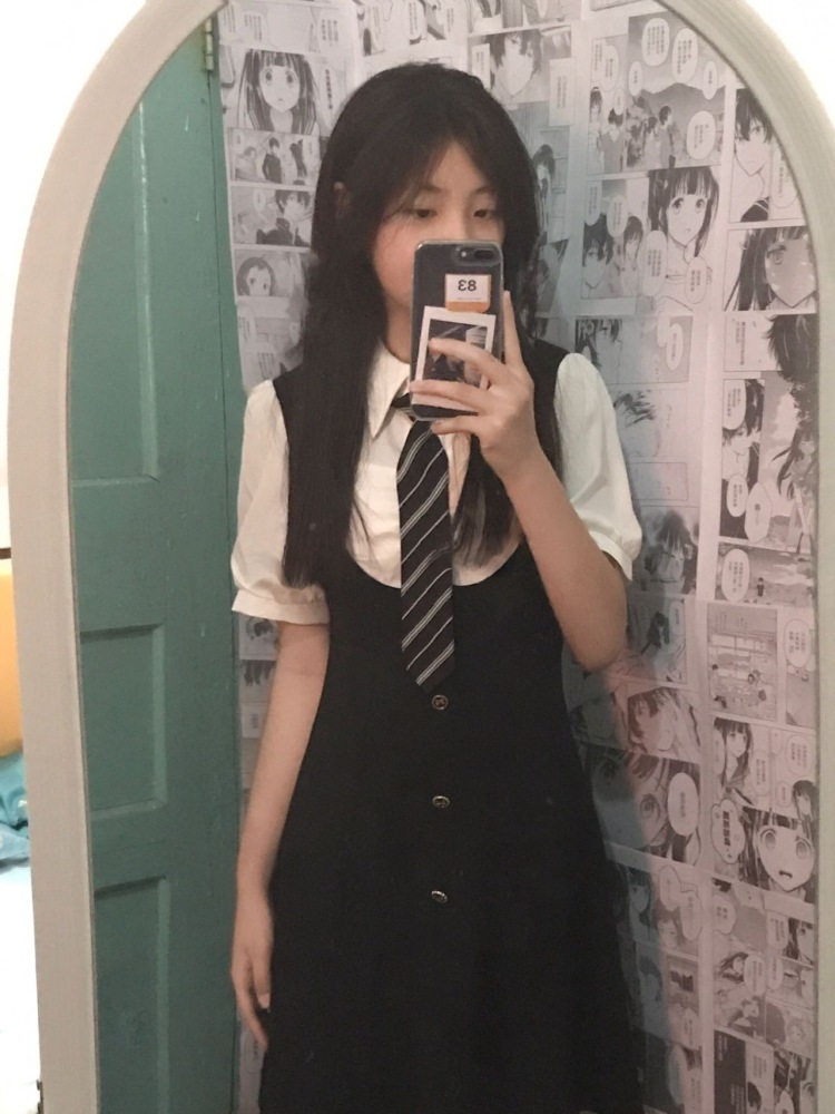 A.-福建省·厦门市·湖里区-快手 抖音-本人是学生 之前做过送拍的单子已经是有经验的了 我可以做送拍、寄拍等网拍模特的照片 可以长期合作的 可以拍如何的照片(JK、洛丽塔、辣妹风、y2k风、化妆品、鞋子等商品)我会对身边的朋友种草!!!推荐