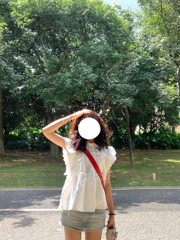rong-湖南省·永州市·宁远县--我是一名准高三学生,我的爱好是拍照,摄影,绘画。有一定的修图基础,照片保证高质量,希望可以有合作接单寄拍或者送拍,谢谢,保证高质量高效率。