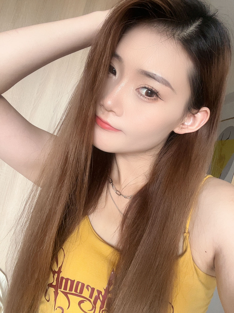 Xxz-广东省·深圳市·龙岗区-抖音|某红薯|微博-大家好我是素人身高165 ,体重96 ,积极性高,性格活泼开朗,喜欢唱歌跳舞,可以接穿搭寄拍服装,包包,鞋子,饰品之类的单