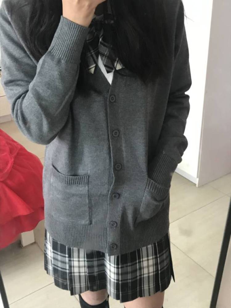 萱-贵州省·毕节市·大方县-快手 -种草带货,开箱测评 我是一个素人网拍模特
喜欢拍照,喜欢jk