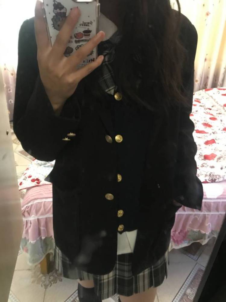 萱-贵州省·毕节市·大方县-快手 -种草带货,开箱测评 我是一个素人网拍模特
喜欢拍照,喜欢jk