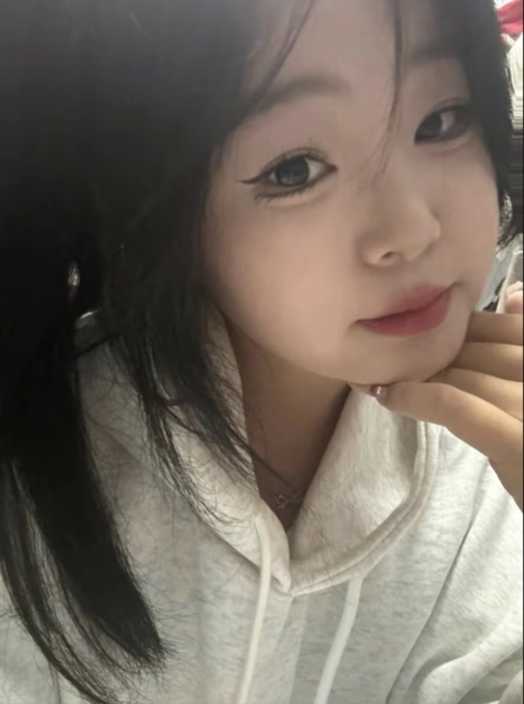 少妍-黑龙江省·鸡西市·密山市-抖音 快手 某红薯-可以通过舞蹈短视频形式在抖音 快手上发布寄拍的服装,价格低可议,希望可以给我一次机会。