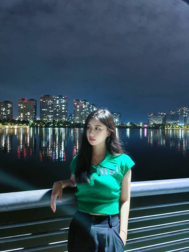 芳芳-浙江省·宁波市·北仑区-抖音，快手，某红薯，微博-接商家寄拍，约拍。本人五官端正，经验丰富，费用协商，认真负责，会p图。