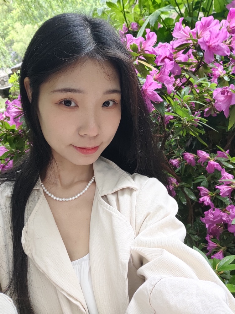 爱吃薄荷糖-河南省·平顶山市·汝州市--做过一段时间代拍,包括帽子首饰项链袜子和衣服。会拍照会p图,有耐心。
身高166体重86斤