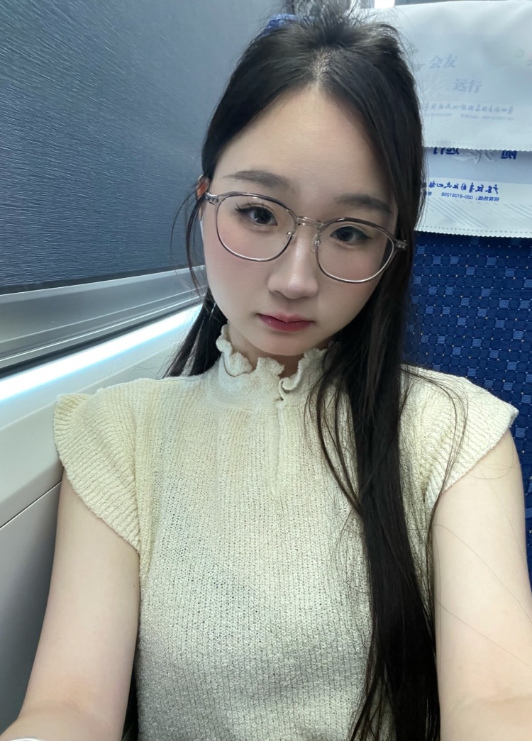 湾湾-广东省·广州市·番禺区-抖音 某红薯-身高162体重98 比例好会摄影 会搭配审美好 出片速度快 不好的接受重拍 质量高