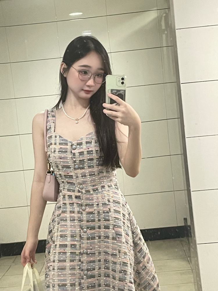湾湾-广东省·广州市·番禺区-抖音 某红薯-身高162体重98 比例好会摄影 会搭配审美好 出片速度快 不好的接受重拍 质量高