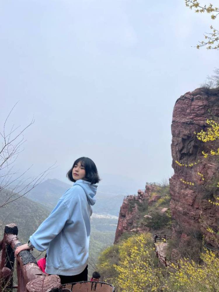 拒绝.-河南省·郑州市·上街区-快手-做过接拍 现在也在做 比较会拍照 衣服 饰品 化妆品都有拍过